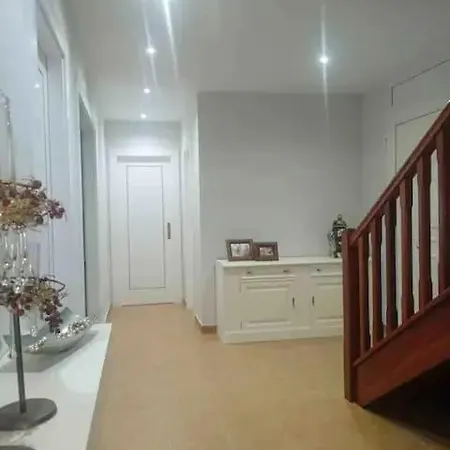 Entre Montaña Y Playa