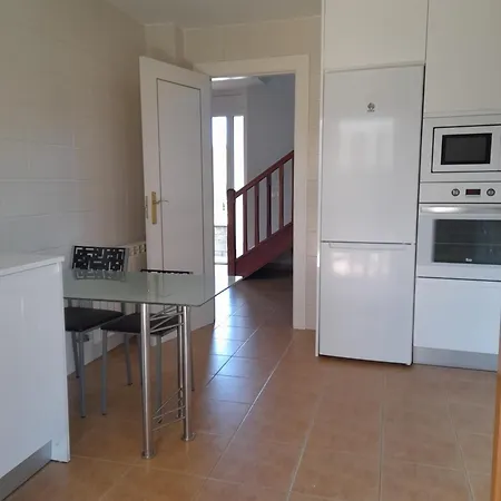 Entre Montana Y Playa Riano de Ibio