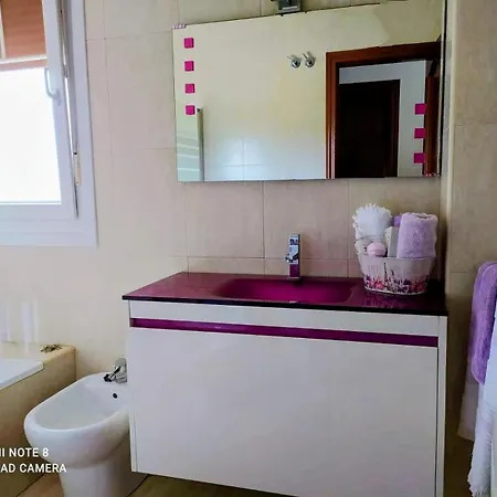 Entre Montaña Y Playa *