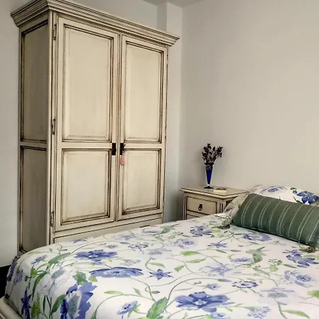 Entre Montaña Y Playa *